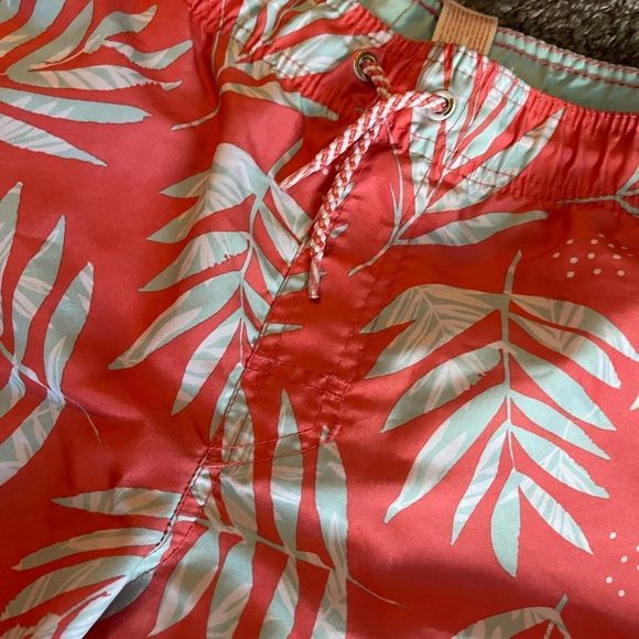 Coral Swim Trunk 14/16 Husky Cat & Jack EUC - Picture 4 of 12